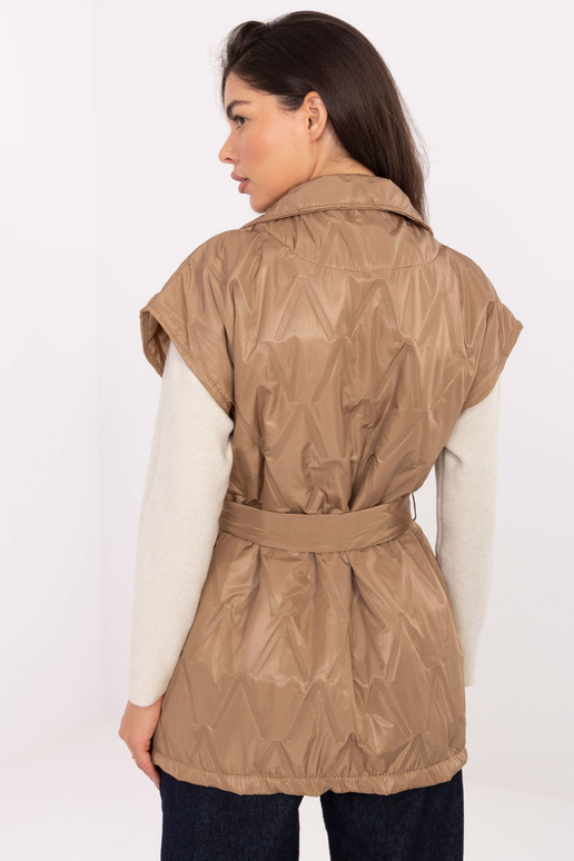 Liemenė kupranugario spalvos