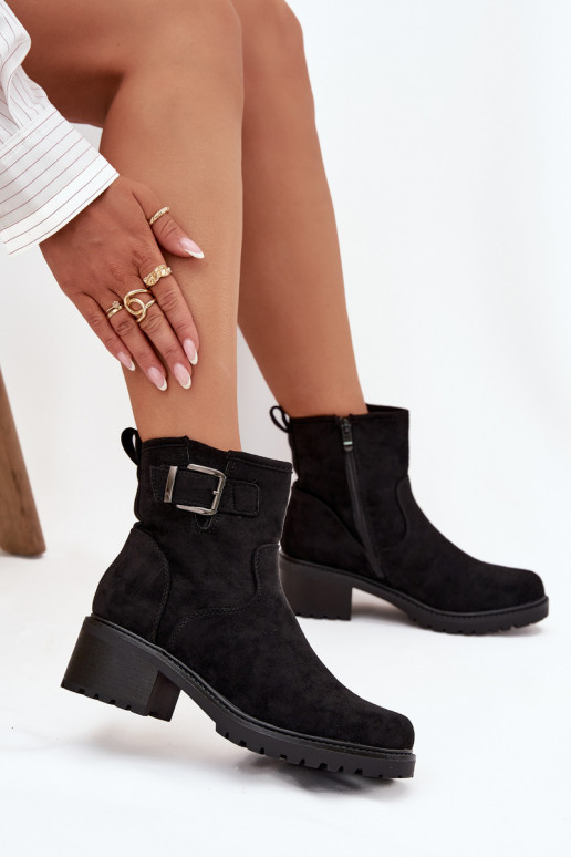 pašiltinti Moteriški aulinukai žemu kulniuku Klocku su sagtimis Juodos spalvos Helvina