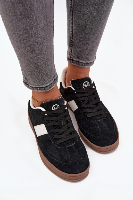 iš zomšos  modelio batai  Vinceza 14029 Juodos spalvos