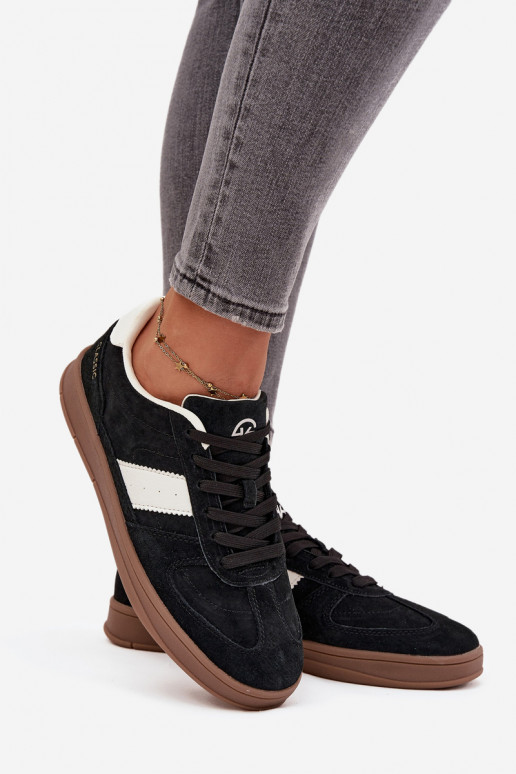 iš zomšos  modelio batai  Vinceza 14029 Juodos spalvos