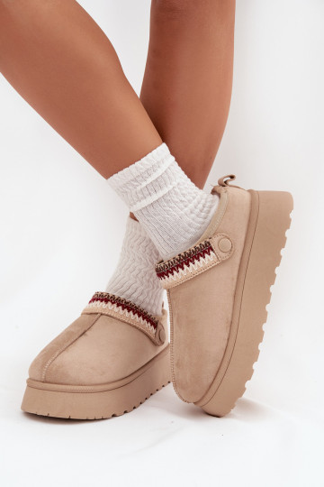 sniego batai  Z Ruchomym em I Haftem su platforma dramblio kaulo spalvos Lyrisse