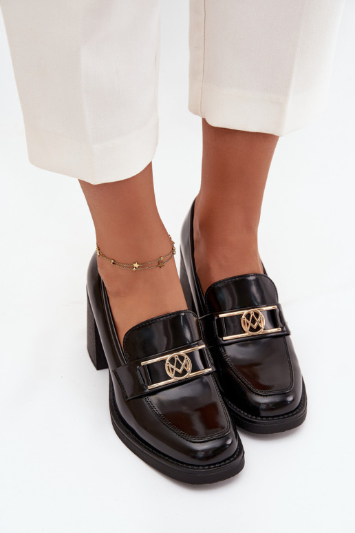 batai  su kulniukais Ze aukso spalvosm Detalem Juodos spalvos Privelle