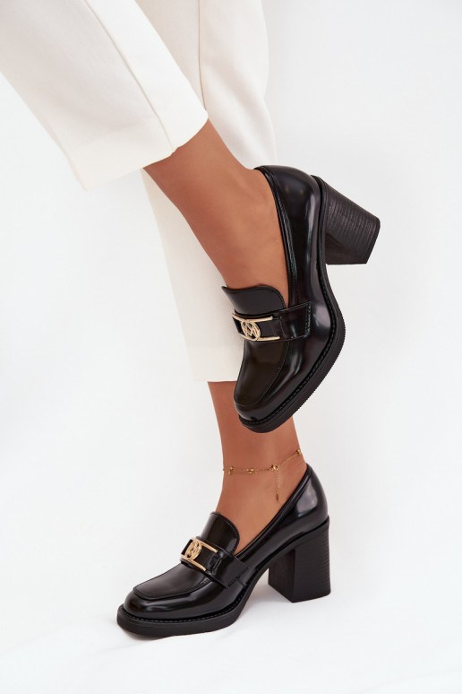 batai  su kulniukais Ze aukso spalvosm Detalem Juodos spalvos Privelle