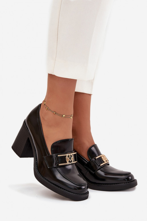 batai  su kulniukais Ze aukso spalvosm Detalem Juodos spalvos Privelle