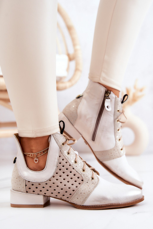 Aulinukai   05541-25 dramblio kaulo spalvos