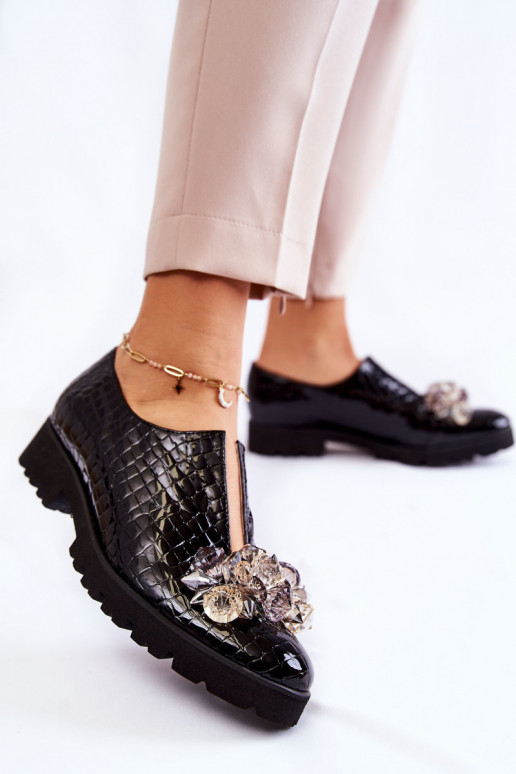 Elegantiško stiliaus su lako efektu batai su ornamentais  Juodos spalvos Cindy