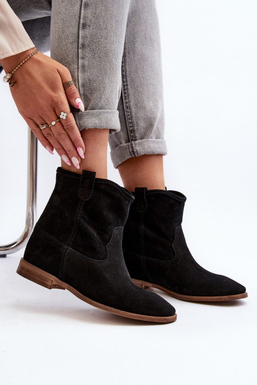 Zazoo 2326 iš zomšos Įsispiriamo modelio Moteriški aulinukai Juodos spalvos