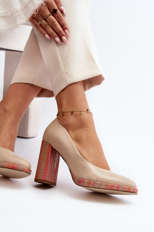 Bateliai su kulniukais Laura Messi 2746 dramblio kaulo spalvos