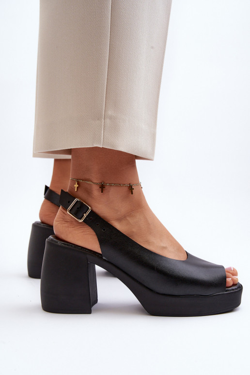 Zazoo 40376 Moteriškos basutės su plačiu kulnu Juodos spalvos