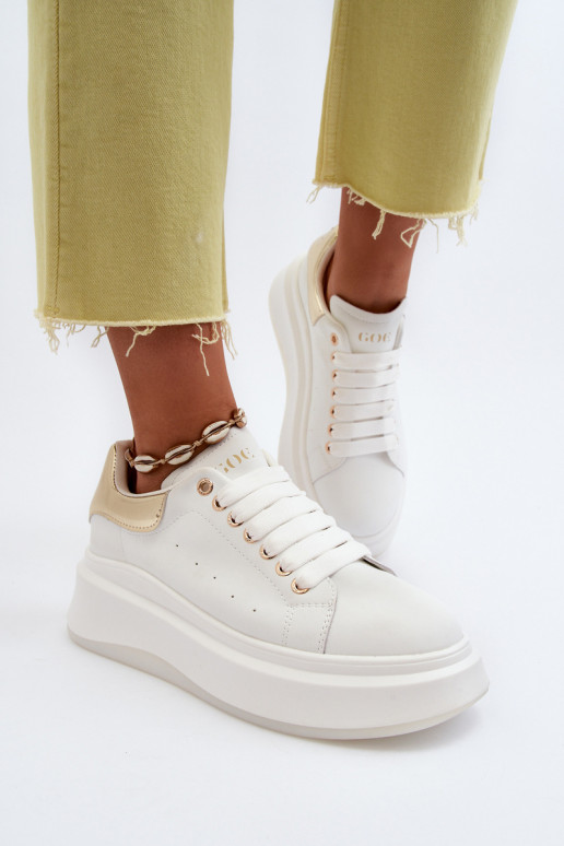 modelio batai  GOE NN2N4031 baltos spalvos    modelio batai  GOE NN2N4031 baltos spalvos