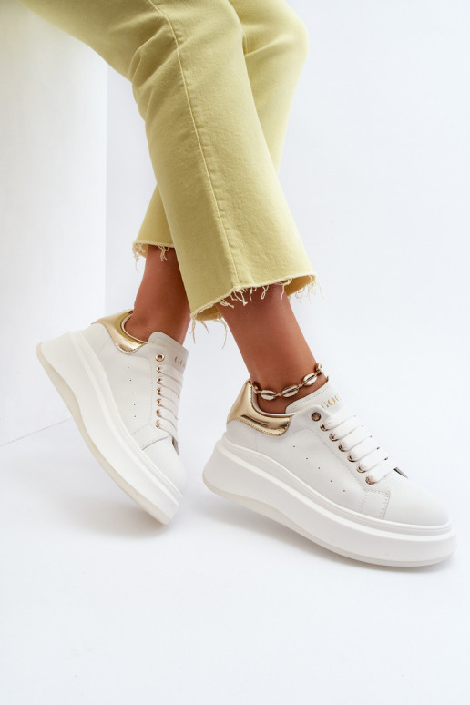 modelio batai  GOE NN2N4031 baltos spalvos    modelio batai  GOE NN2N4031 baltos spalvos