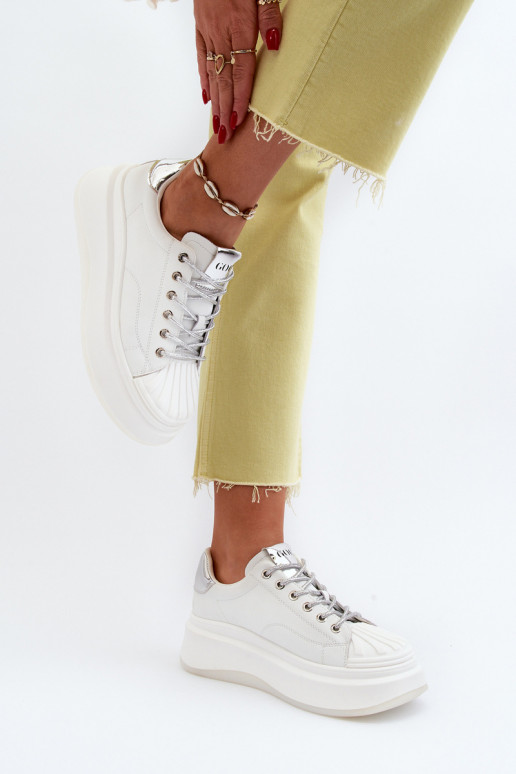    modelio batai  su platforma GOE NN2N4033 baltos spalvos