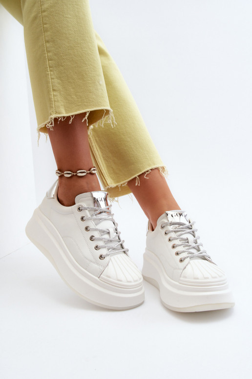    modelio batai  su platforma GOE NN2N4033 baltos spalvos