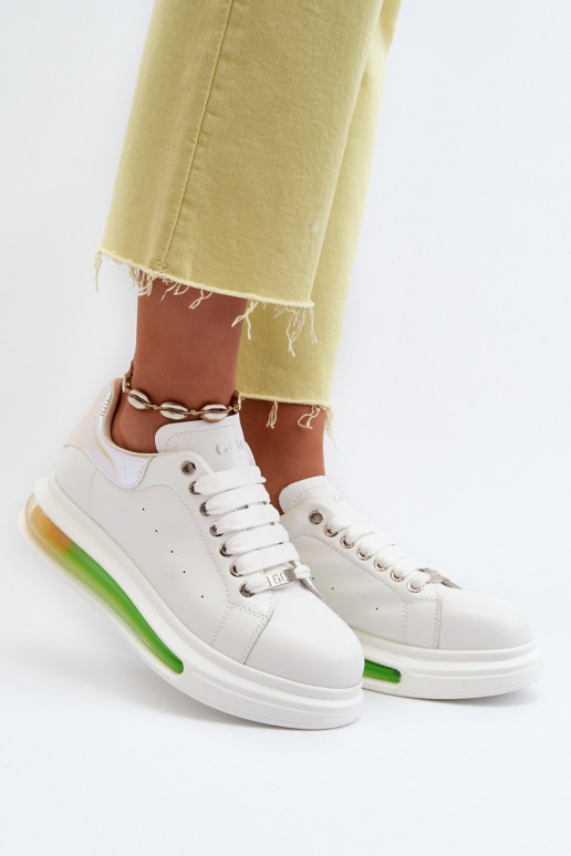  modelio batai    GOE NN2N4029 baltos spalvos