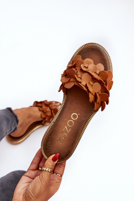 Zazoo 40381  Šlepetės su plačiais kulniukais rudos spalvos