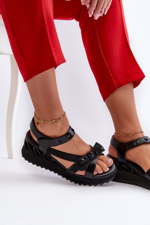 Moteriškos basutės su kaspinais D&A CR956 Juodos spalvos