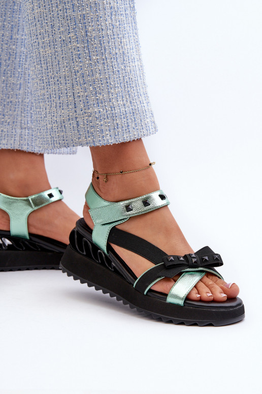 Moteriškos basutės su kaspinais D&A CR956 žalios spalvos