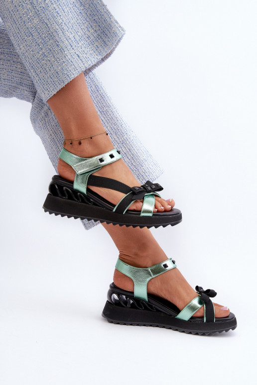 Moteriškos basutės su kaspinais D&A CR956 žalios spalvos