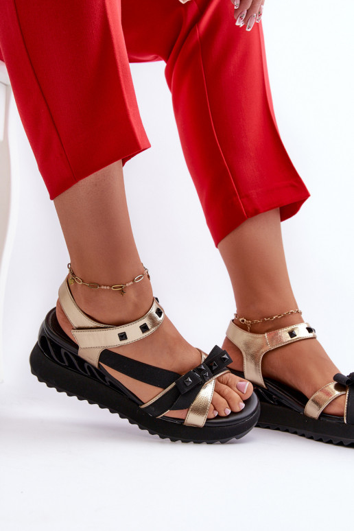 Moteriškos basutės su kaspinais D&A CR956 aukso spalvos