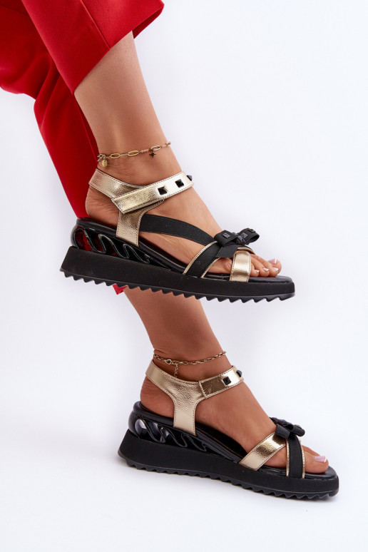 Moteriškos basutės su kaspinais D&A CR956 aukso spalvos