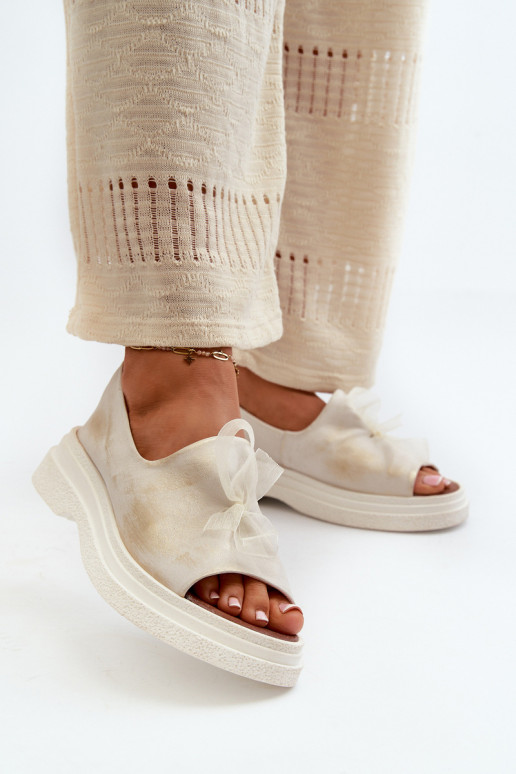 Zazoo 2939 Moteriškos basutės  su kaspinais aukso spalvos Przecierany