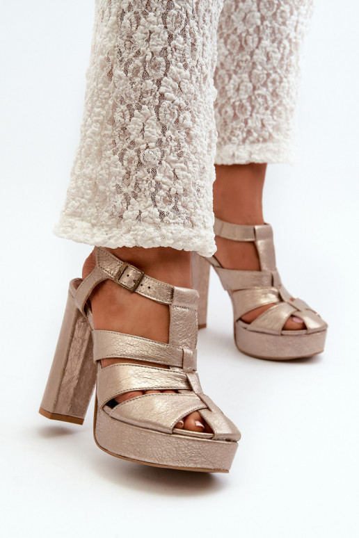 Moteriškos aukštakulnės basutės    06050-25 aukso spalvos