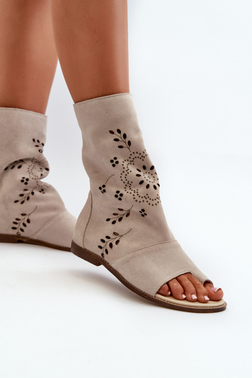 Zazoo 3437  Zomšinės basutės su auliuku  dramblio kaulo spalvos