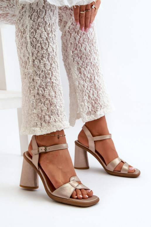 Moteriškos basutės su kulniukais  06029-25 aukso spalvos