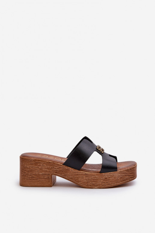 Zazoo 40412   Elegantiško stiliaus Moteriškos šlepetės su aukso spalvos detalėmis Juodos spalvos