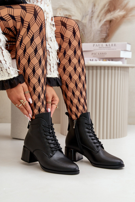 Suvarstomi aulinukai  su kulniukais  pašiltinti Juodos spalvos Vinceza 91110