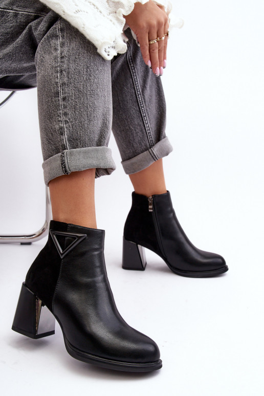 su lako efektu Aulinukai su kulniukais pašiltinti MR880-093 Juodos spalvos