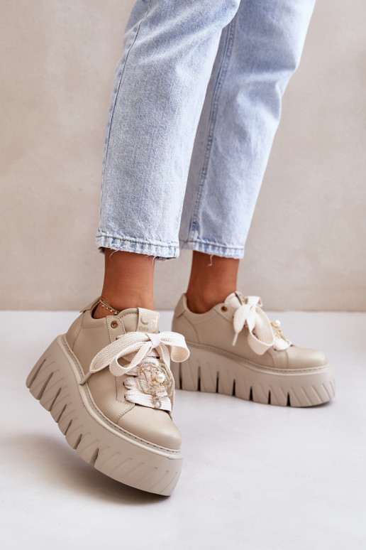  modelio batai  su madingais masyviais padais su aukso spalvos detalėmis CheBello 4530 smėlio spalvos