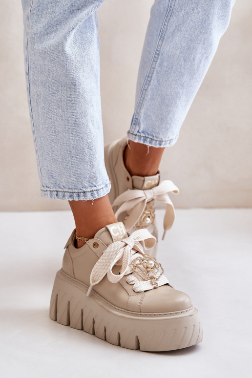  modelio batai  su madingais masyviais padais su aukso spalvos detalėmis CheBello 4530 smėlio spalvos