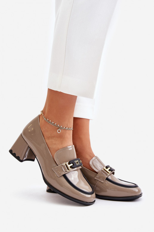 su lako efektu batai  su kulniukais su ornamentais Artiker 55C1054 smėlio spalvos