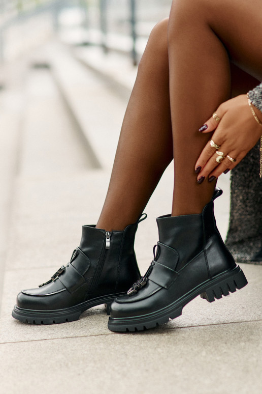 Aulinukai su plačiais kulniukais su ornamentais pašiltinti Juodos spalvos Asperra