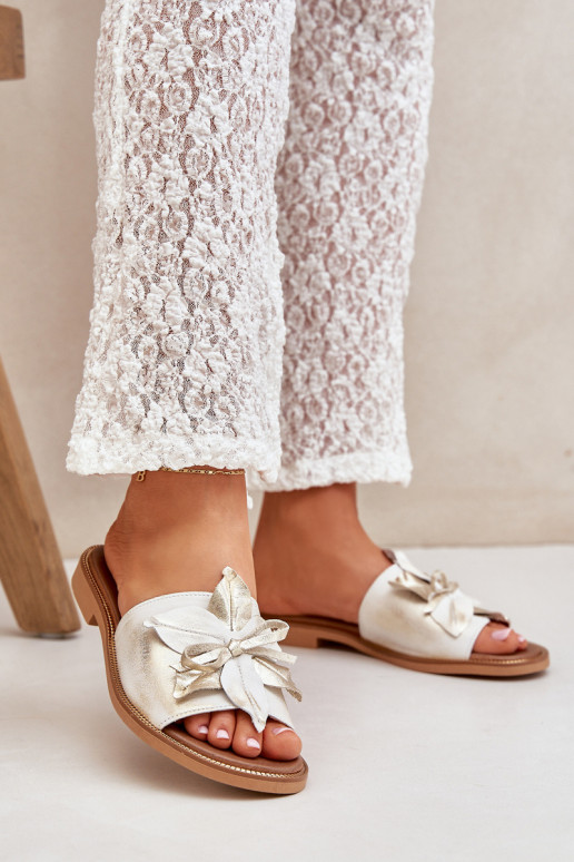 Šlepetės su ornamentais natūralios odos Zazoo 3667 aukso spalvos Przecierany