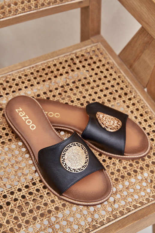 Šlepetės su ornamentais su plačiais kulniukais Zazoo 3047/O Juodos spalvos