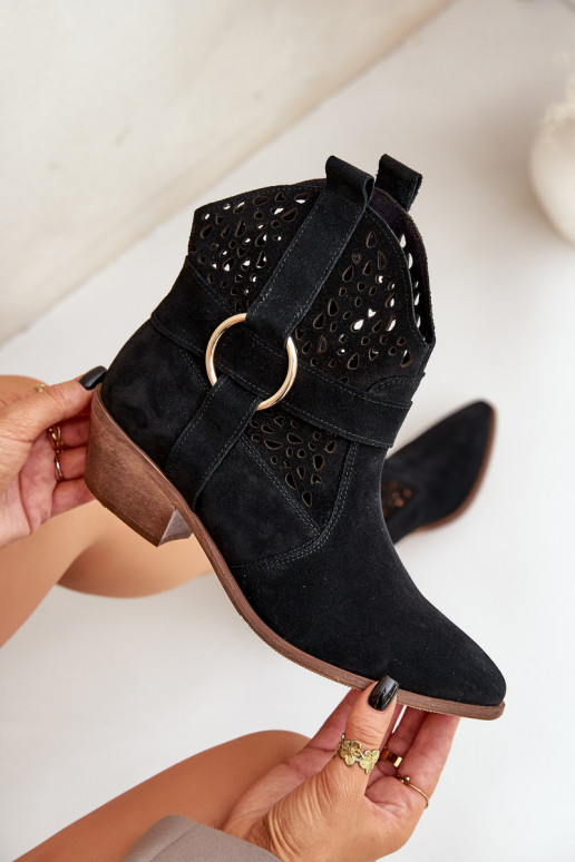 iš zomšos kaubojiško stiliaus aulinukai su aužūro elementais su kulniukais Zazoo 2994 Juodos spalvos