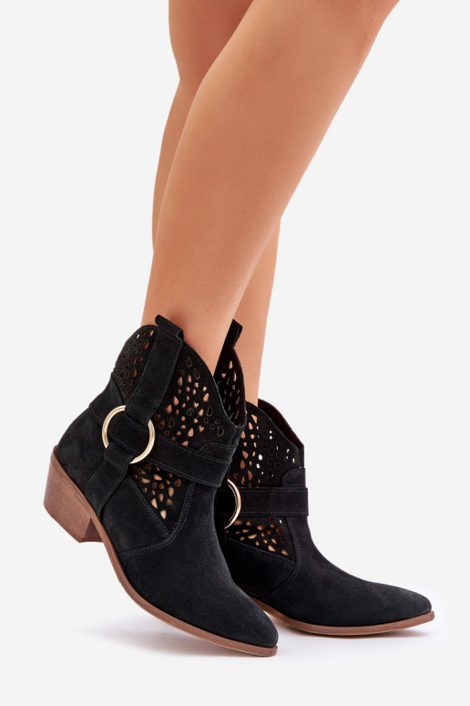 iš zomšos kaubojiško stiliaus aulinukai su aužūro elementais su kulniukais Zazoo 2994 Juodos spalvos