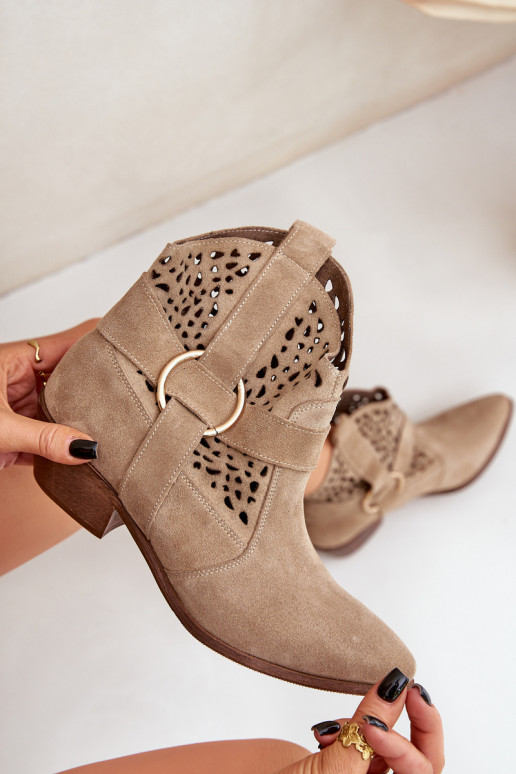 iš zomšos kaubojiško stiliaus aulinukai su aužūro elementais su kulniukais Zazoo 2994 smėlio spalvos