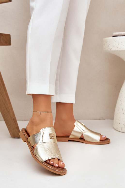 Elegantiško stiliaus Šlepetės  su plačiais kulniukais Zazoo 40423 aukso spalvos