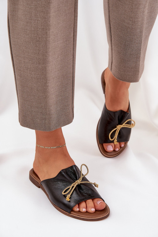   lygiapadžiai Elegantiško stiliaus Šlepetės su kaspinais  3572 Juodos spalvos