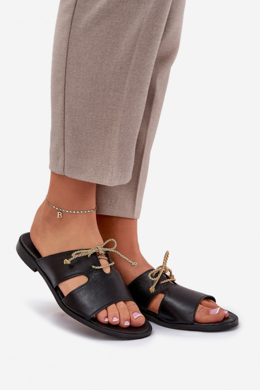 Šlepetės  su plačiais kulniukais Zazoo 3022 Juodos spalvos