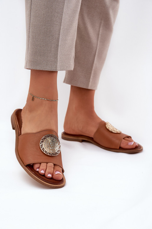 Zazoo 2938 Šlepetės su plačiais kulniukais su ornamentais Camel