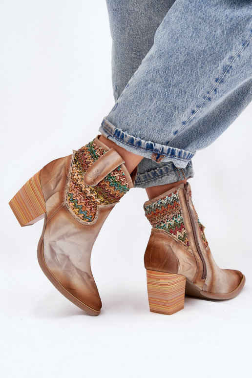 Aulinukai kaubojiško stiliaus su kulniukais dekoruoti Plecionką  06810-29 įvairių spalvų