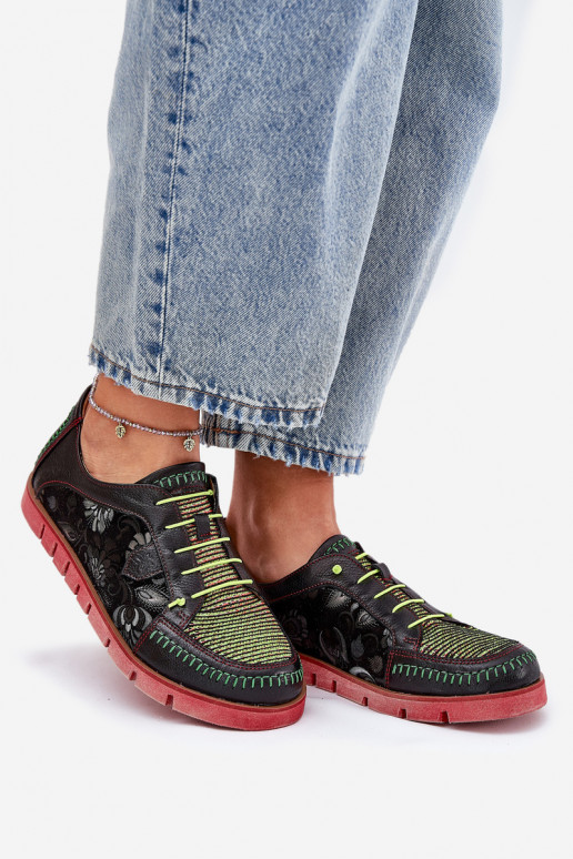   batai    06784-20 Juodos spalvos