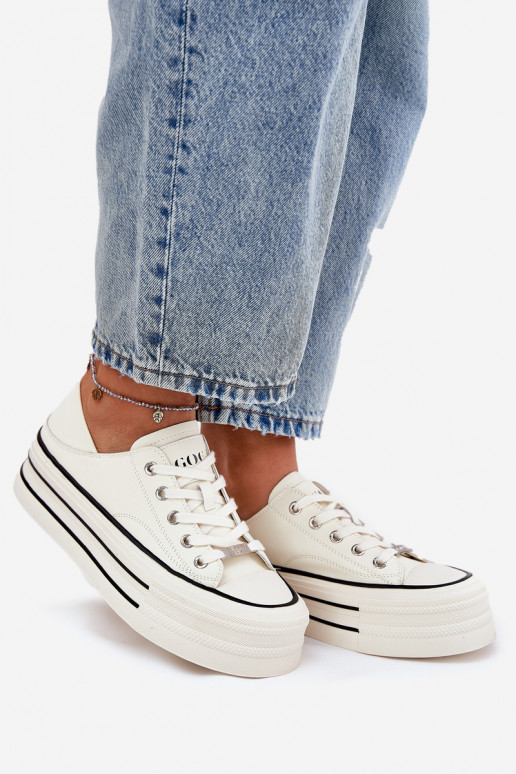   Laisvalaikio bateliai su platforma GOE RR2N4106 baltos spalvos