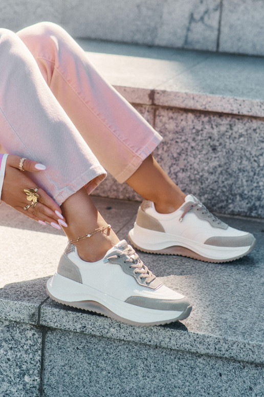 iš zomšos  modelio batai  su platforma Big Star RR274A344 HI-POLY SYSTEM smėlio spalvos