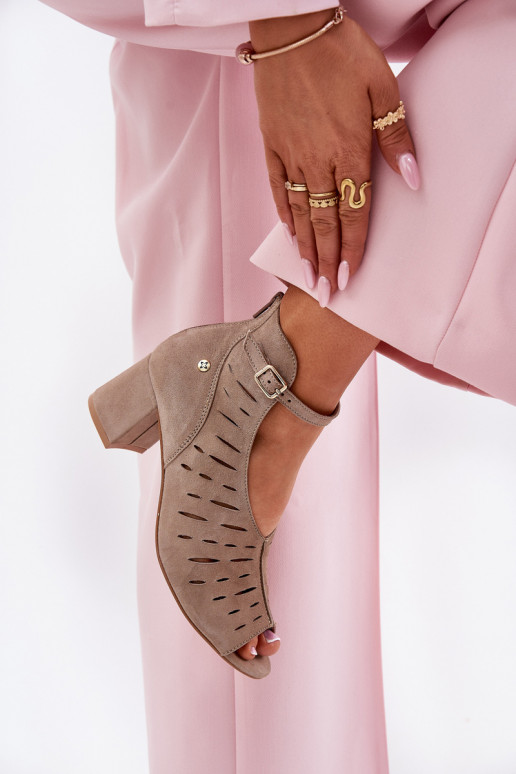 iš zomšos Moteriški aulinukai  06893-10 smėlio spalvos