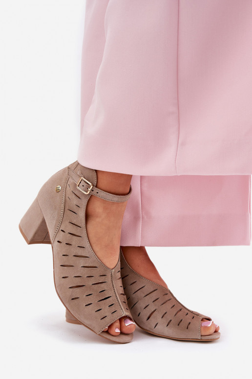 iš zomšos Moteriški aulinukai  06893-10 smėlio spalvos